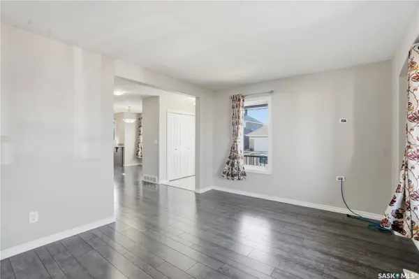 602 Kolynchuk COURT, Saskatoon, SK S7T 0W1