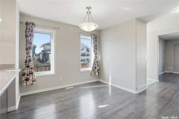 602 Kolynchuk COURT, Saskatoon, SK S7T 0W1