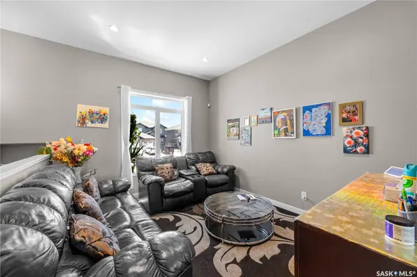 114 Pichler CRESCENT, Saskatoon, SK S7V 0G5