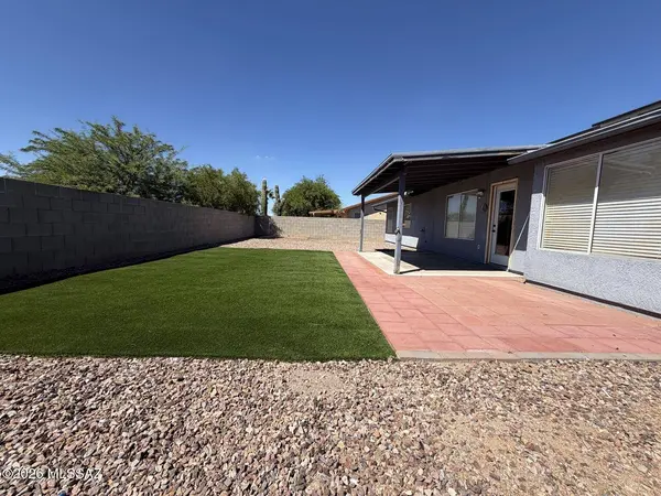 7840 S Caesar Dr, Tucson, AZ 85747