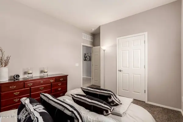 12446 W Reyher Farms LOOP, Marana, AZ 85653