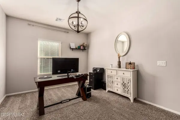 12446 W Reyher Farms LOOP, Marana, AZ 85653