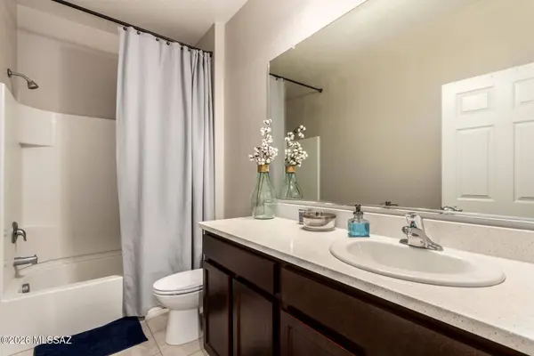 12446 W Reyher Farms LOOP, Marana, AZ 85653