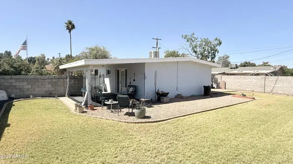 264 W HUNTER Street, Mesa, AZ 85201