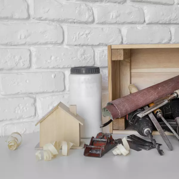 feature image of The Best Home Improvements to Make Before Selling and Which Add the Most Value for the Least Cost in Phoenix, AZ.