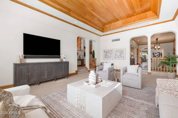 149 N COUNTRY CLUB Drive, Phoenix, AZ 85014