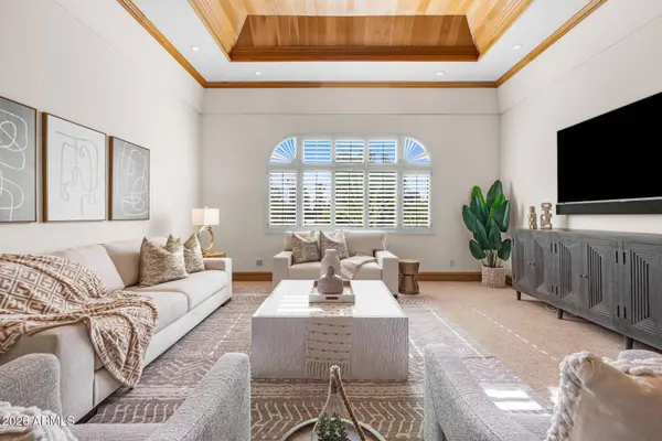 149 N COUNTRY CLUB Drive, Phoenix, AZ 85014