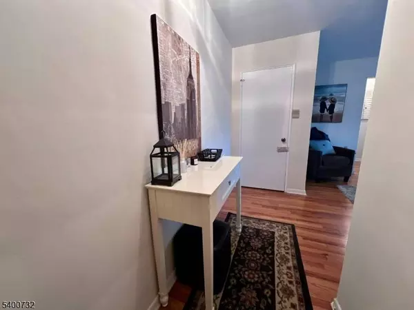 6-12 Hillside Ave C0207 #2G, Nutley Twp., NJ 07110