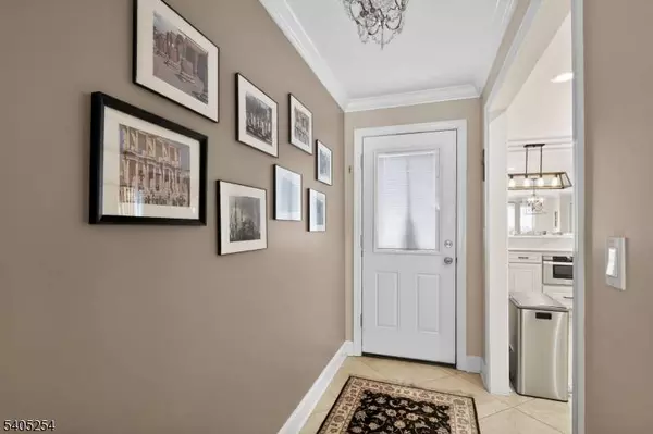 317 Ridge Rd, Rutherford Boro, NJ 07070