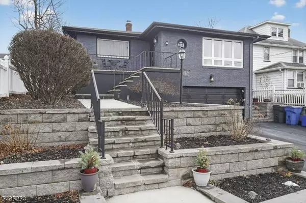 317 Ridge Rd, Rutherford Boro, NJ 07070