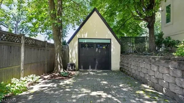 230 Satterthwaite Ave, Nutley Twp., NJ 07110