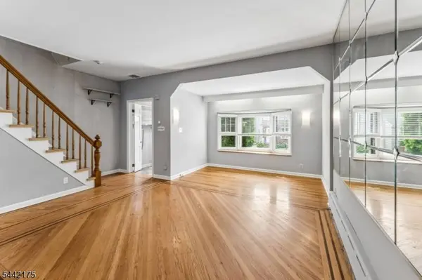 33 Myrtle Ave, Nutley Twp., NJ 07110