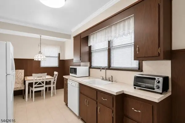 438 Joralemon St, Belleville Twp., NJ 07109