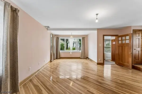 23 Princeton St, Nutley Twp., NJ 07110