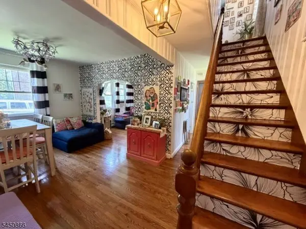 31 Hope St, Nutley Twp., NJ 07110