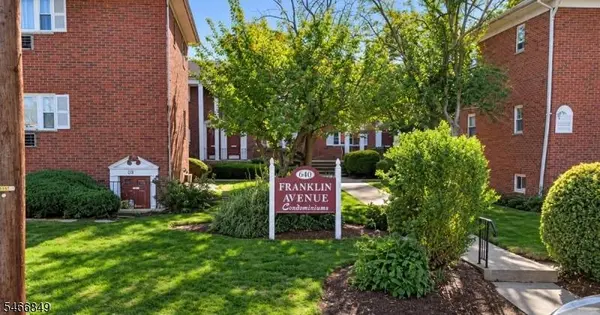 640 Franklin Ave #2k