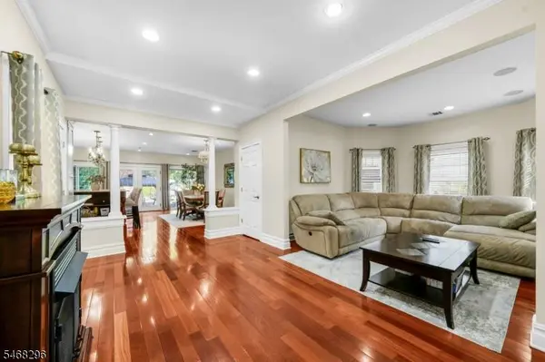 58 Beech St, Nutley Twp., NJ 07110