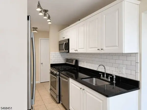 1 River Rd #k, Nutley Twp., NJ 07110