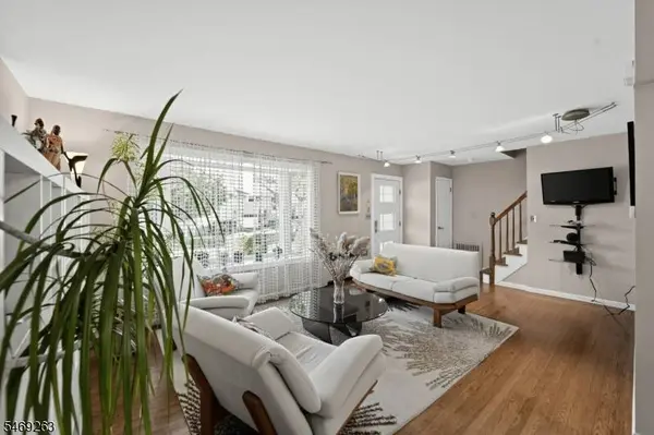 40 Jackson St, Nutley Twp., NJ 07110
