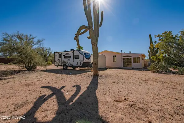6221 N Van Ark RD, Tucson, AZ 85743