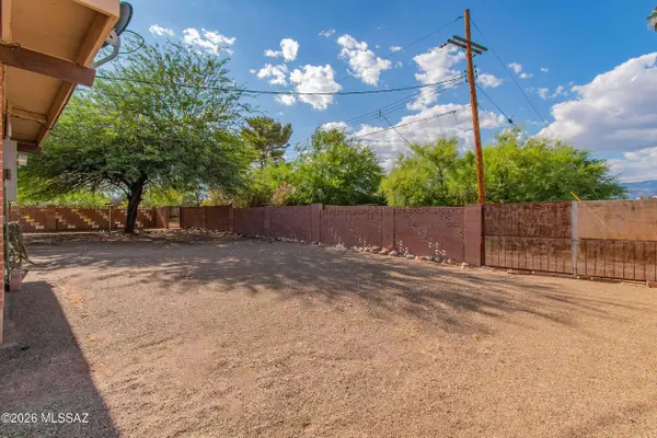 8149 E Colette Pl, Tucson, AZ 85710