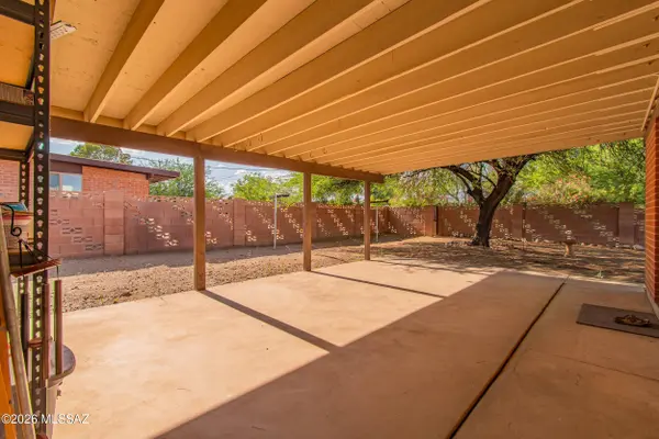 8149 E Colette Pl, Tucson, AZ 85710