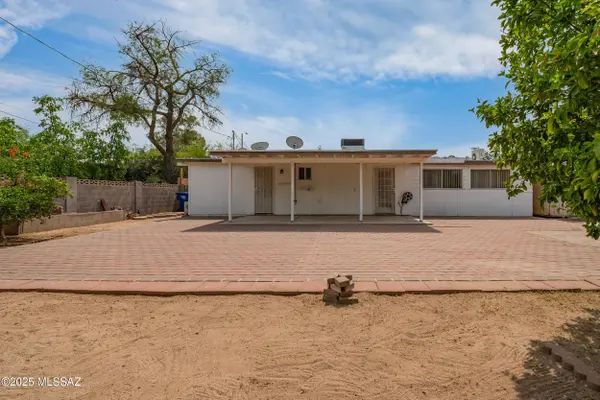 5731 E Helen St, Tucson, AZ 85712