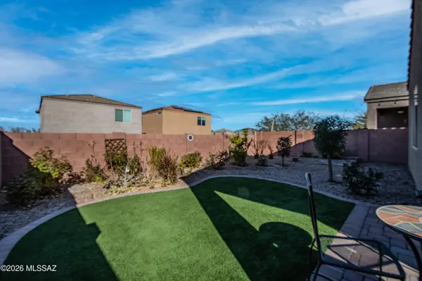 787 E Catwalk Pl, Sahuarita, AZ 85614
