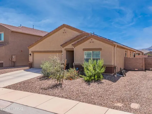 8841 Red Spike Ice Dr, Marana, AZ 85653