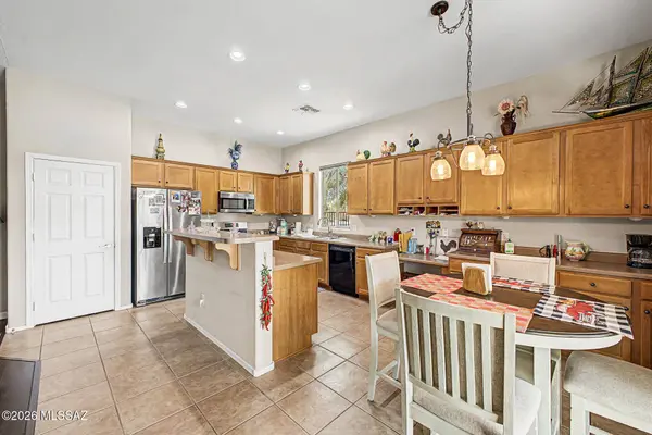 12589 N Stone Ring Dr, Marana, AZ 85653