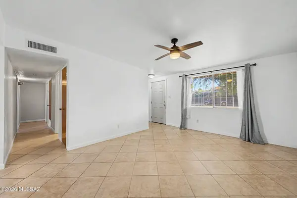 5353 E Douglas St, Tucson, AZ 85711