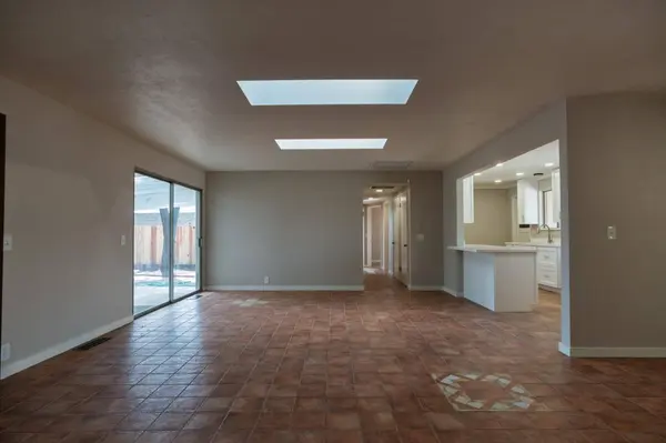 2085 Cabot AVE, Merced, CA 95348