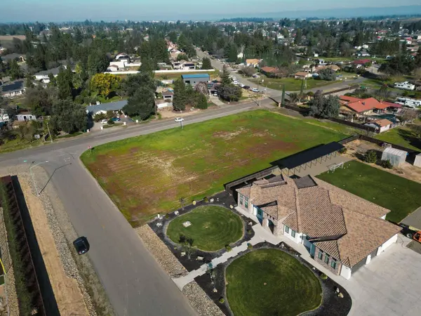 2484 Sierra Springs CT, Atwater, CA 95301