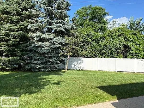 6146 Century Ct. Court, Shelby Twp, MI 48316