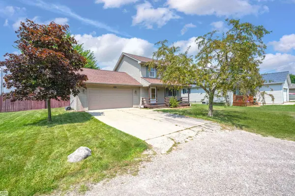 1220 West Boulevard, Marine City, MI 48039-3800