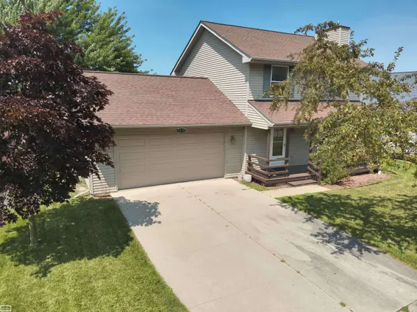 1220 West Boulevard, Marine City, MI 48039-3800