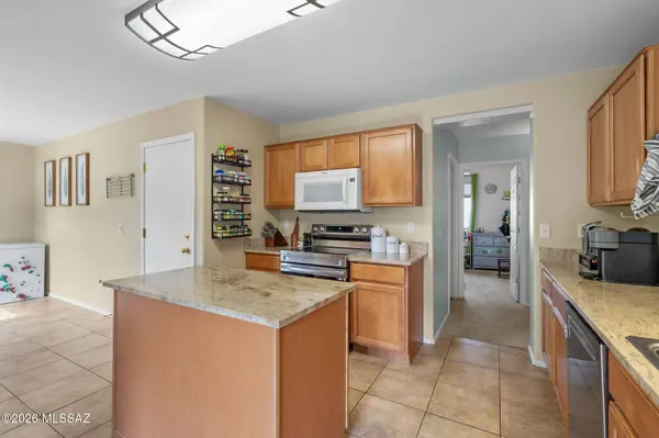 11389 W Massey Dr, Marana, AZ 85653