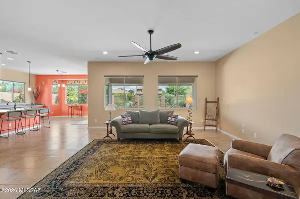 12364 N Pathfinder Dr, Marana, AZ 85658