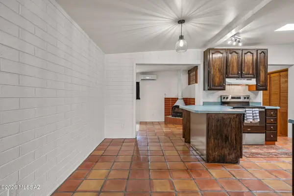6001 E 34th St, Tucson, AZ 85711