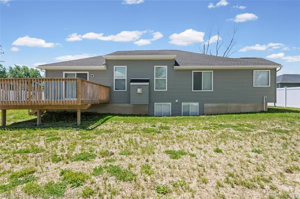 4429 RIVER RD, East China Township, MI 48054