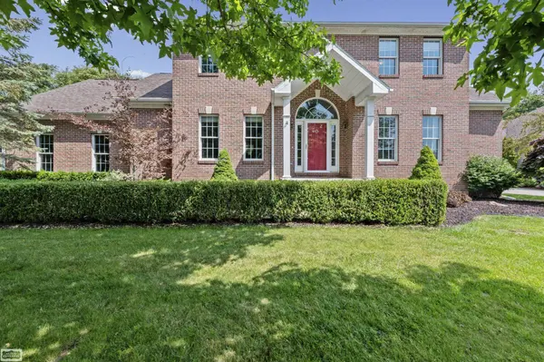 3276 Shorewood AVE, Fort Gratiot Twp, MI 48060