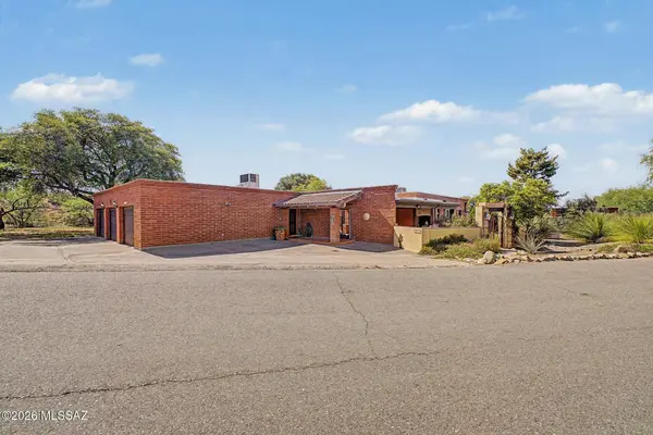 1672 W Camino Campestre, Nogales, AZ 85621