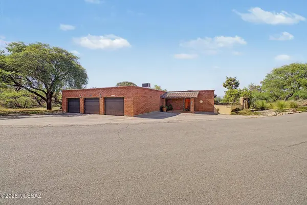 1672 W Camino Campestre, Nogales, AZ 85621