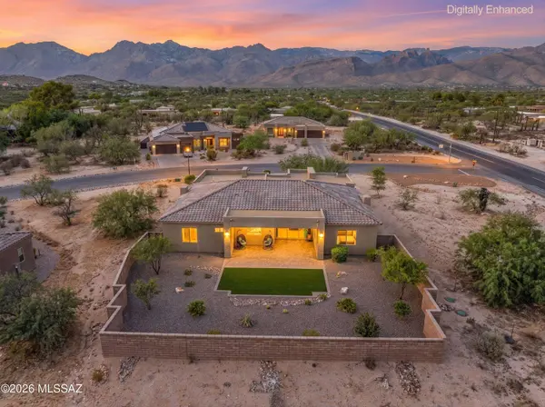 8882 E Placita Rio De Vidrio, Tucson, AZ 85749