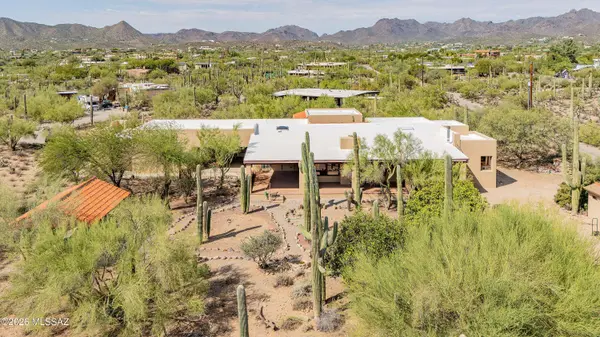 2614 N Grannen Rd, Tucson, AZ 85745