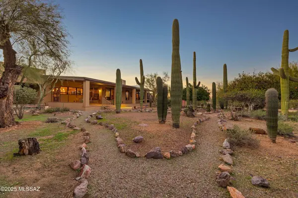 2614 N Grannen Rd, Tucson, AZ 85745