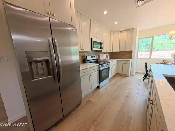 2566 N Avenida San Valle, Tucson, AZ 85715
