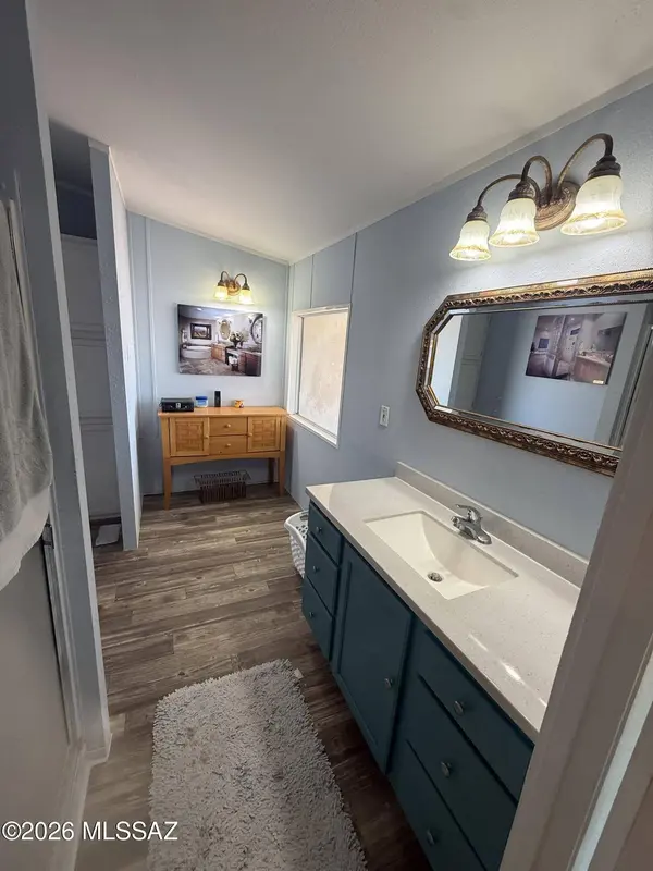 9025 S Marstellar Rd, Tucson, AZ 85736