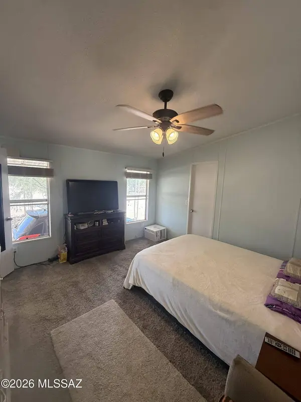 9025 S Marstellar Rd, Tucson, AZ 85736