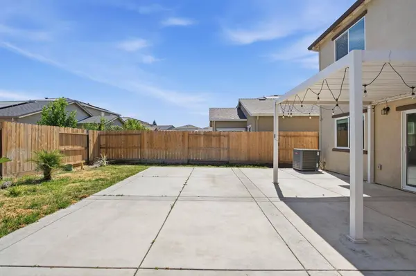 641 Pegasus DR, Merced, CA 95348